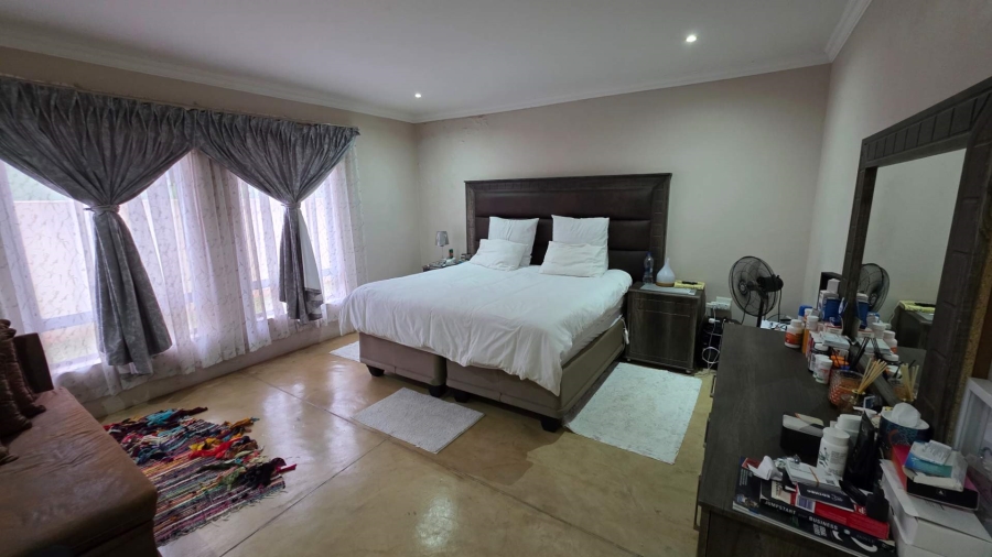 4 Bedroom Property for Sale in Broederstroom North West